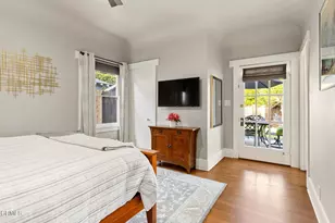 1260 N Michigan Ave, Pasadena, CA 91104 - Photo 23