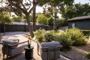 950 N Summit Ave, Pasadena, CA 91103 - Photo 3