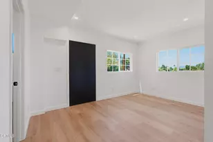 1114 Oban Dr, Los Angeles, CA 90065 - Photo 11