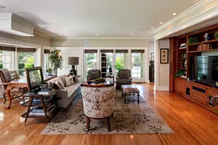 1295 S Oakland Ave, Pasadena, CA 91106 - Photo 31