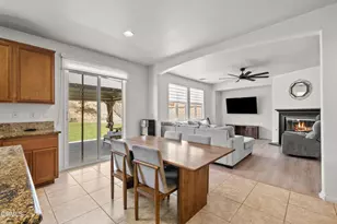 2728 Hornbeam Rd, Palmdale, CA 93551 - Photo 11