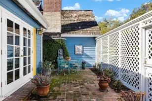 166 S Arroyo Blvd, Pasadena, CA 91105 - Photo 31