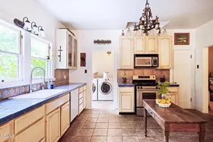 1450 N Michigan Ave, Pasadena, CA 91104 - Photo 13