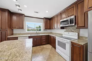 3302 Community Ave, La Crescenta, CA 91214 - Photo 11