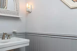 1265 Clubhouse Dr, Pasadena, CA 91105 - Photo 9