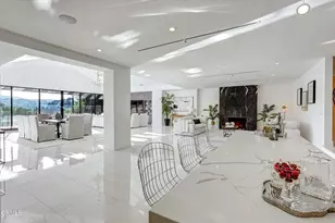 4423 Bergamo Dr, Encino, CA 91436 - Photo 5