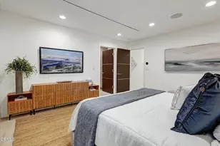 4423 Bergamo Dr, Encino, CA 91436 - Photo 29