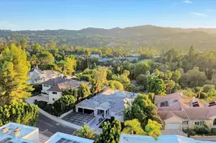 4423 Bergamo Dr, Encino, CA 91436 - Photo 33