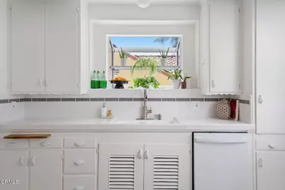 638 Glenmore Boulevard, Glendale, CA 91206 - Photo 17