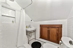 733 N Mar Vista Ave, Pasadena, CA 91104 - Photo 15