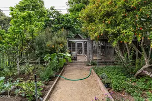 733 N Mar Vista Ave, Pasadena, CA 91104 - Photo 25