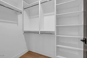 139 S Oak Knoll Ave, Pasadena, CA 91101 - Photo 19