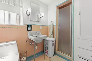 555 Michigan Blvd, Pasadena, CA 91107 - Photo 17