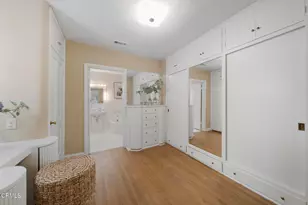 951 Laguna Rd, Pasadena, CA 91105 - Photo 39