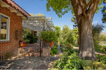 8660 Apperson Street, Los Angeles, CA 91040 - Photo 5