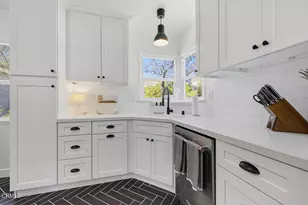1681 Forest Ave, Pasadena, CA 91103 - Photo 15