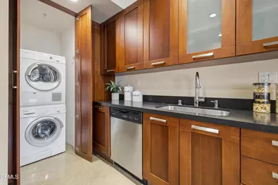 139 S Los Robles Avenue #205, Pasadena, CA 91101 - Photo 13