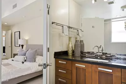 139 S Los Robles Avenue #205, Pasadena, CA 91101 - Photo 21