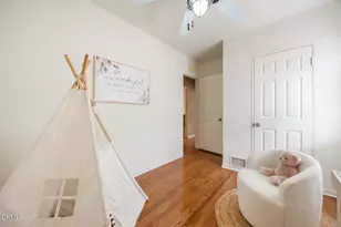 1998 Layton St, Pasadena, CA 91104 - Photo 21