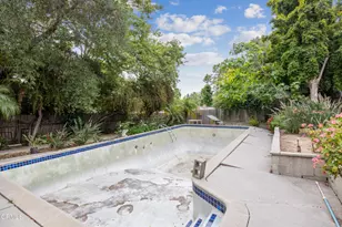 350 Glen Summer Rd, Pasadena, CA 91105 - Photo 49