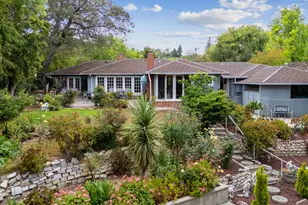 350 Glen Summer Rd, Pasadena, CA 91105 - Photo 1