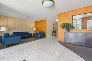 395 S Oakland Ave, Pasadena, CA 91101 - Photo 37