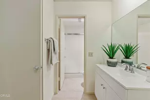 360 S Euclid Ave, Pasadena, CA 91101 - Photo 21