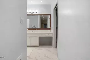 10327 Missouri Ave, Los Angeles, CA 90025 - Photo 17