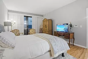 10327 Missouri Ave, Los Angeles, CA 90025 - Photo 17