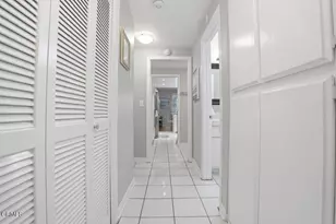 10327 Missouri Ave, Los Angeles, CA 90025 - Photo 15