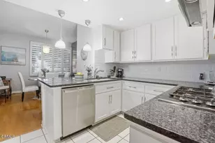 10327 Missouri Ave, Los Angeles, CA 90025 - Photo 9