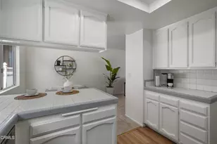 1370 E Orange Grove Blvd, Pasadena, CA 91104 - Photo 13