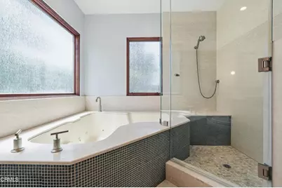 2303 Hillhurst Avenue, Los Angeles, CA 90027 - Photo 49