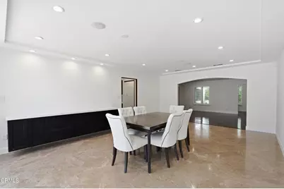 2303 Hillhurst Avenue, Los Angeles, CA 90027 - Photo 19