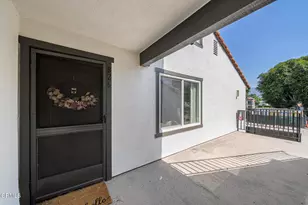 826 Cinnamon Ln, Duarte, CA 91010 - Photo 3
