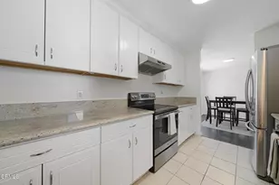826 Cinnamon Ln, Duarte, CA 91010 - Photo 11