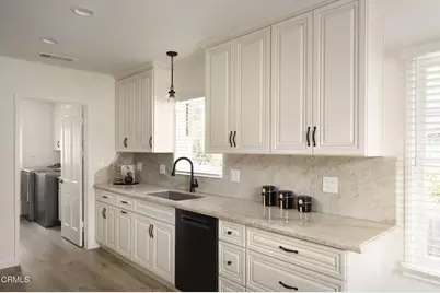 2215 Las Lunas Street, Pasadena, CA 91107 - Photo 17