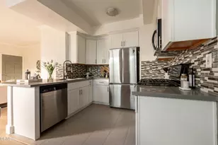 300 E Providencia Ave, Burbank, CA 91502 - Photo 9