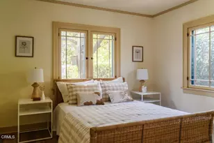 689 E Woodbury Rd, Altadena, CA 91001 - Photo 25