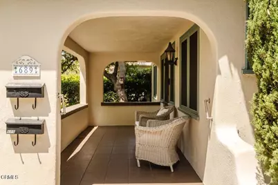 689 E Woodbury Road, Altadena, CA 91001 - Photo 3