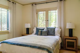 689 E Woodbury Rd, Altadena, CA 91001 - Photo 21