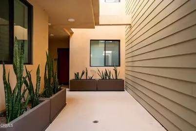 2608 Honolulu Avenue #208, Montrose, CA 91020 - Photo 3