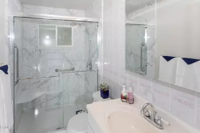 9010 Mulberry Drive, Sunland, CA 91040 - Photo 11