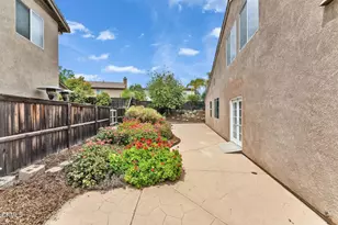 24889 Ash Tree Ct, Corona, CA 92883 - Photo 11