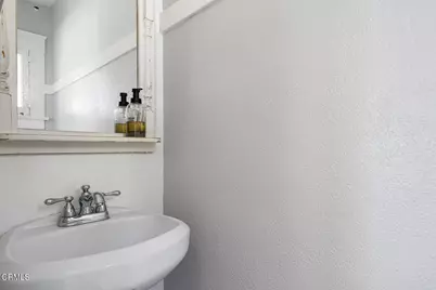 183 W Mariposa Street, Altadena, CA 91001 - Photo 23