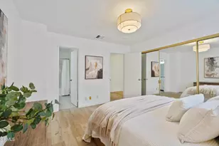 544 E Magnolia, Burbank, CA 91501 - Photo 17