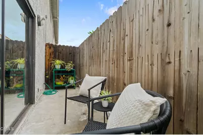 544 E Magnolia #D, Burbank, CA 91501 - Photo 13