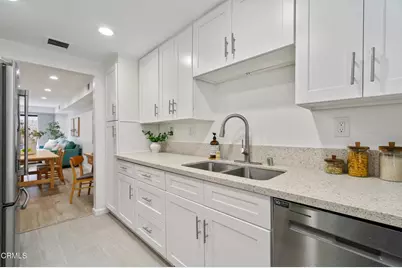 544 E Magnolia #D, Burbank, CA 91501 - Photo 9