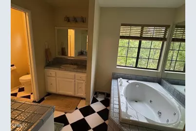 232 N Fairway Drive, Lake Arrowhead, CA 92352 - Photo 9