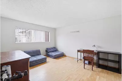 12940 Riverside Drive #106, Los Angeles, CA 91423 - Photo 5